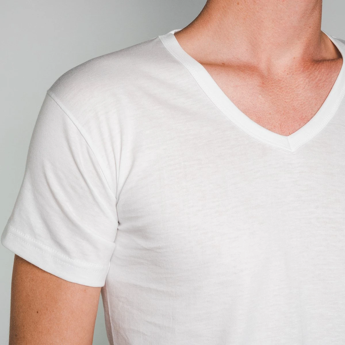 TimBasics - 100% Katoen - V-Hals Heren Ondershirt -3-Pack - Wit - L 4 TimBasics - 100% Katoen - V-Hals Heren Ondershirt -3-Pack - Wit - L - Afbeelding 2