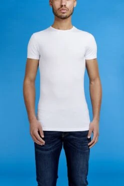 Garage 201 - Bodyfit T-shirt Ronde Hals Korte Mouw Wit XL 95% Katoen 5% Elastan -LingaDore Ondergoed Winkle 800x1200 257