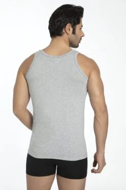 SPRUCE UP - Onderhemden - Hemden Heren - Onderhemd Heren - Grijs - Tanktop Heren - Mouwloos - Heren Ondergoed - Ronde Hals - Maat XL 10 SPRUCE UP - Onderhemden - Hemden Heren - Onderhemd Heren - Grijs - Tanktop Heren - Mouwloos - Heren Ondergoed - Ronde Hals - Maat XL -LingaDore Ondergoed Winkle 800x1200 272