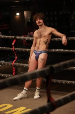 Sukrew Classic Slip Navy/Cream - Maat M - Heren Ondergoed - Onderbroek Met Grote Pouch -LingaDore Ondergoed Winkle 800x1200 275