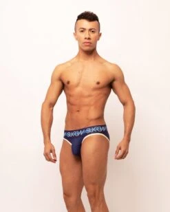 Sukrew Classic Slip Navy/Cream - Maat M - Heren Ondergoed - Onderbroek Met Grote Pouch -LingaDore Ondergoed Winkle 961x1200 2